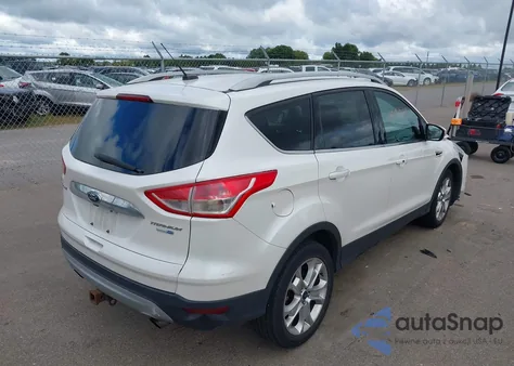 2016 Ford Escape Titanium из США, поврежденный, VIN 1FMCU9J97GUB07712